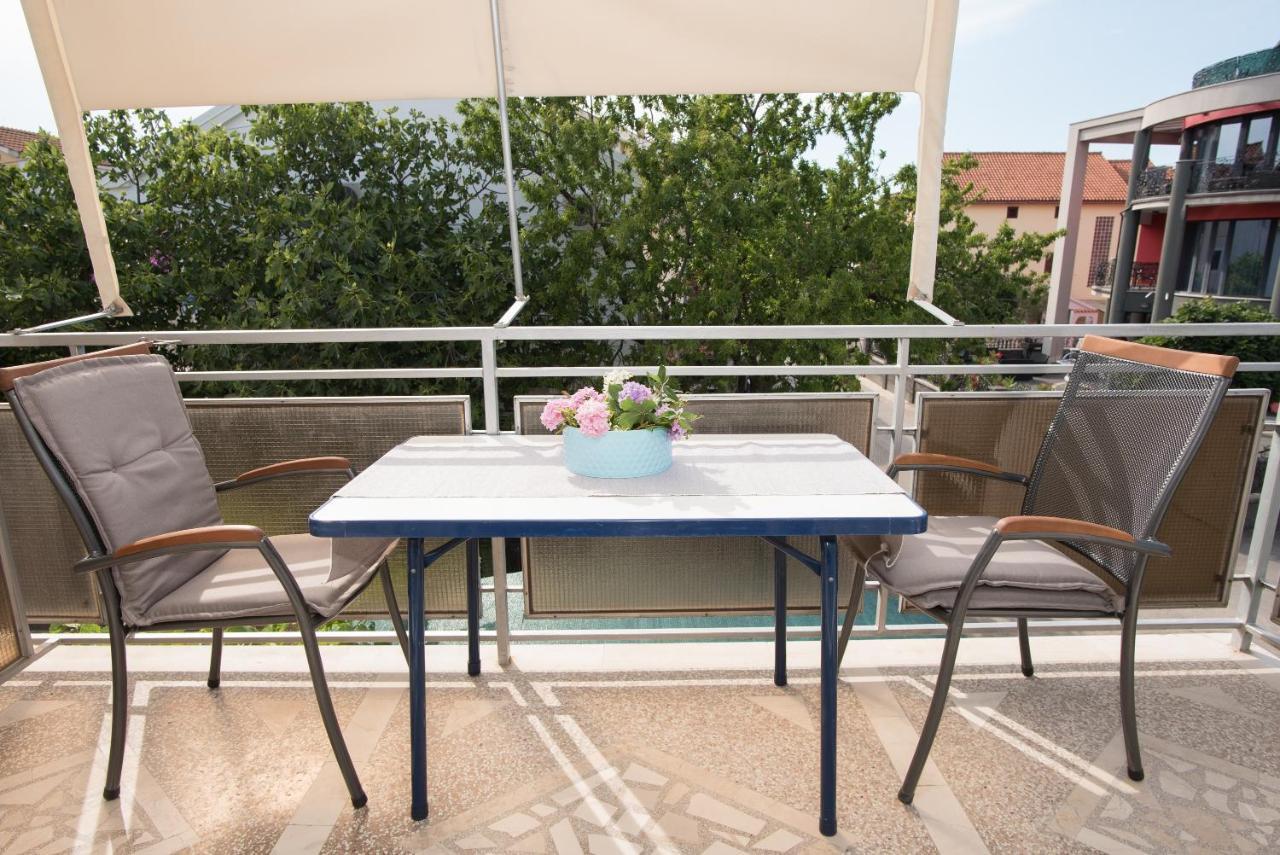 Topic Apartments Vodice Exterior foto